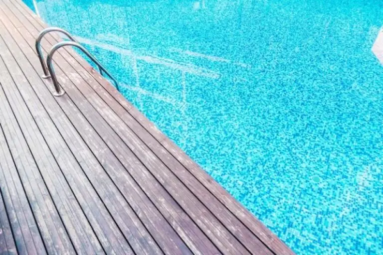 Pool deck